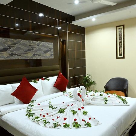 ג'משדפור Hotel Trax International מראה חיצוני תמונה