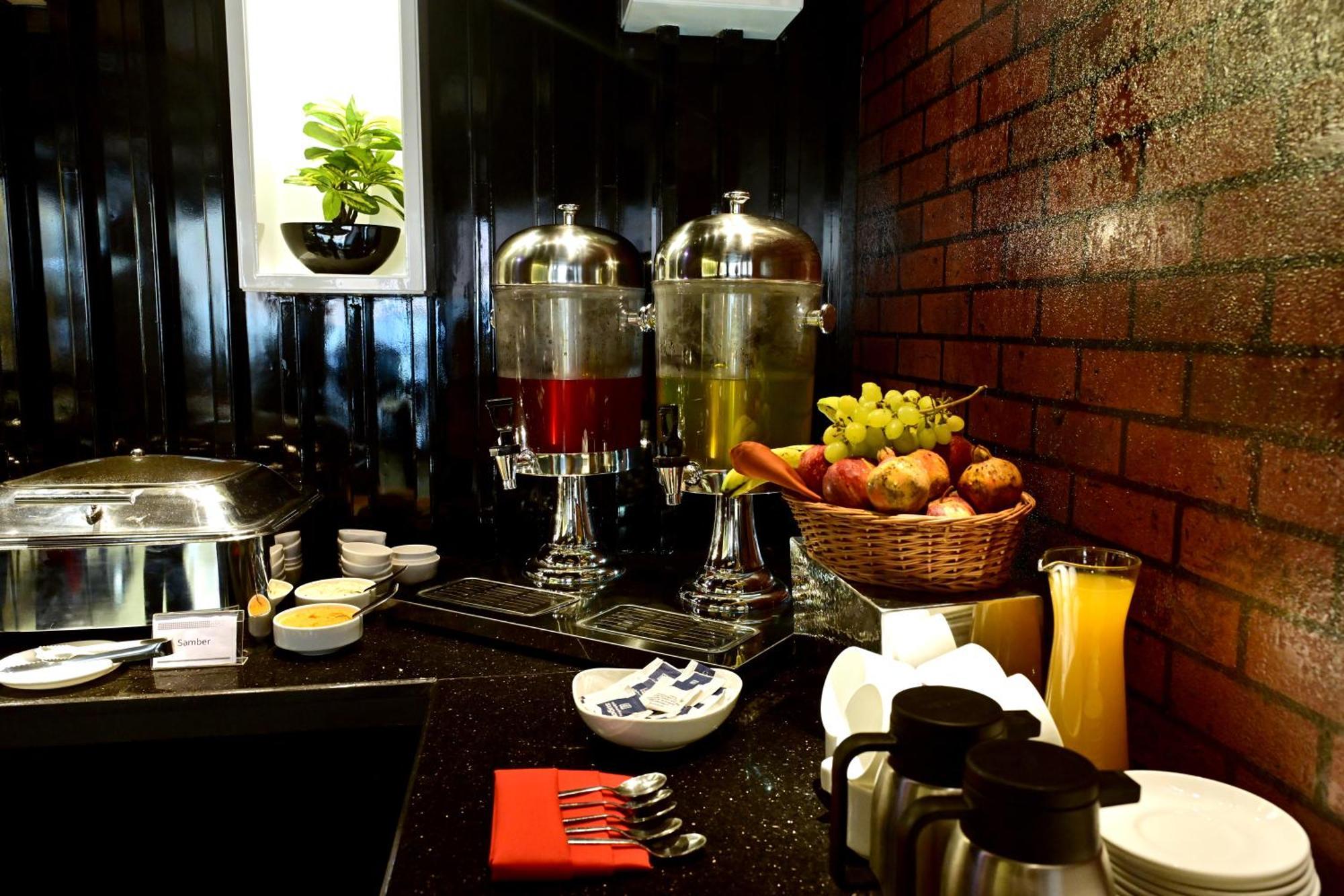 ג'משדפור Hotel Trax International מראה חיצוני תמונה