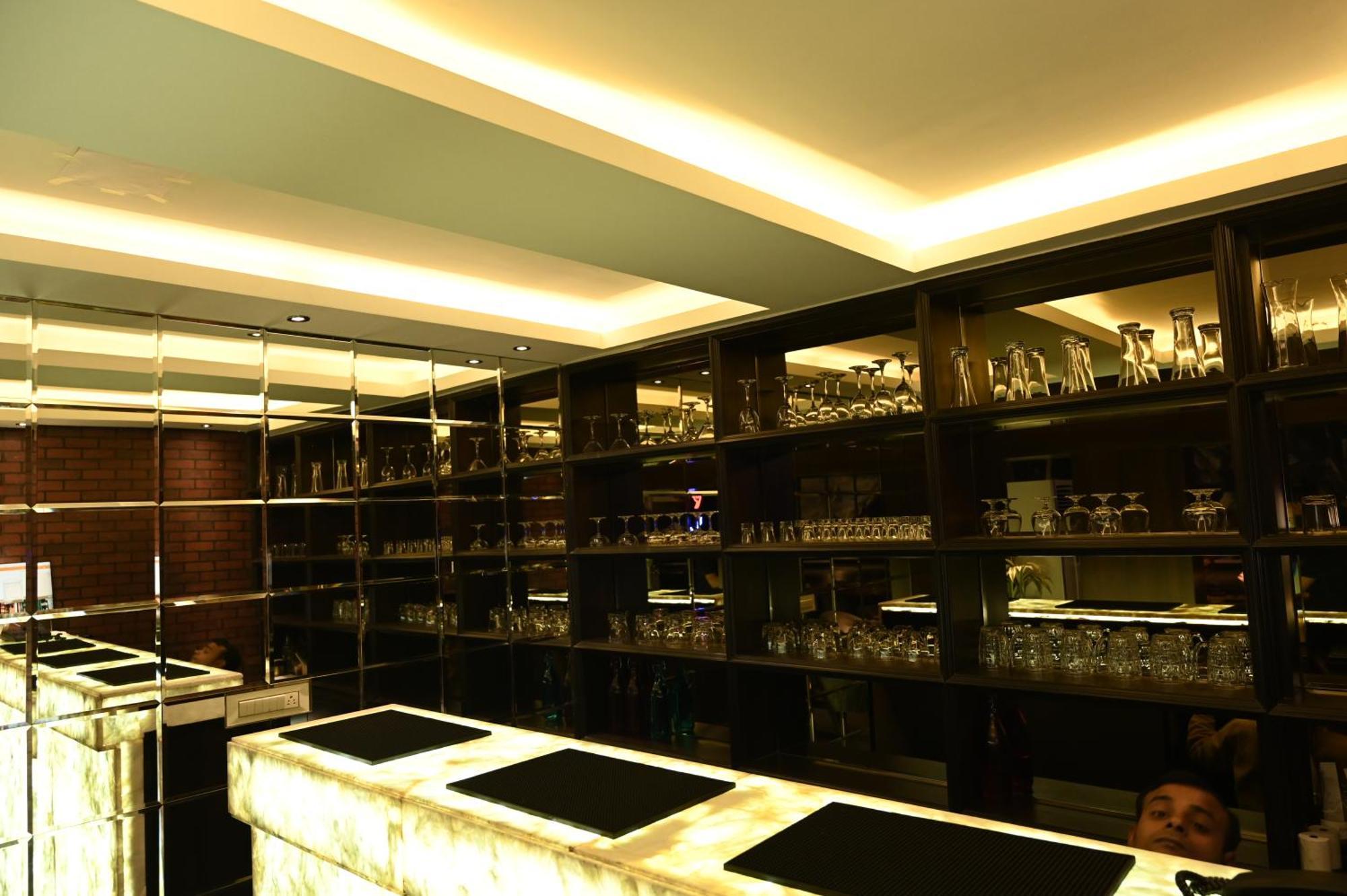 ג'משדפור Hotel Trax International מראה חיצוני תמונה